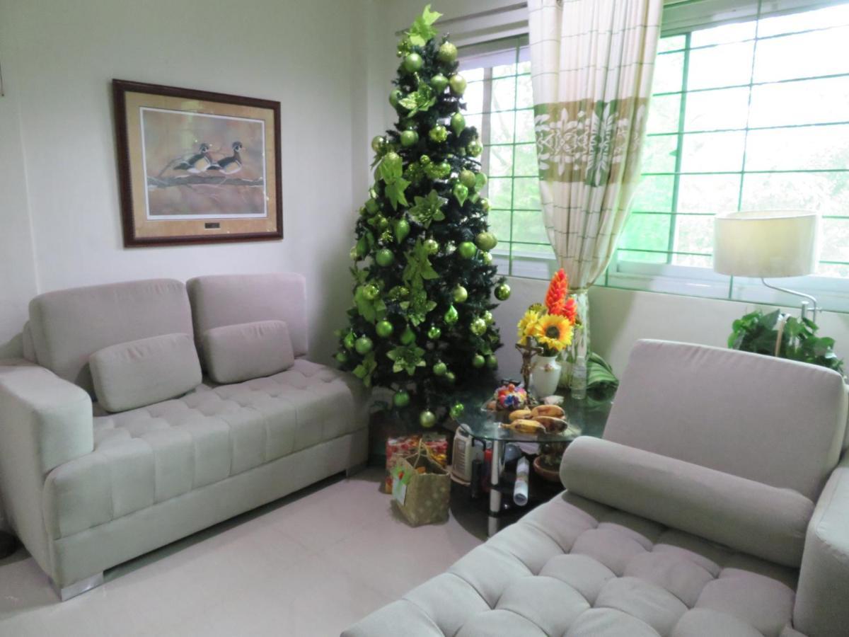 All Care Bed And Breakfast Tagaytay City Buitenkant foto
